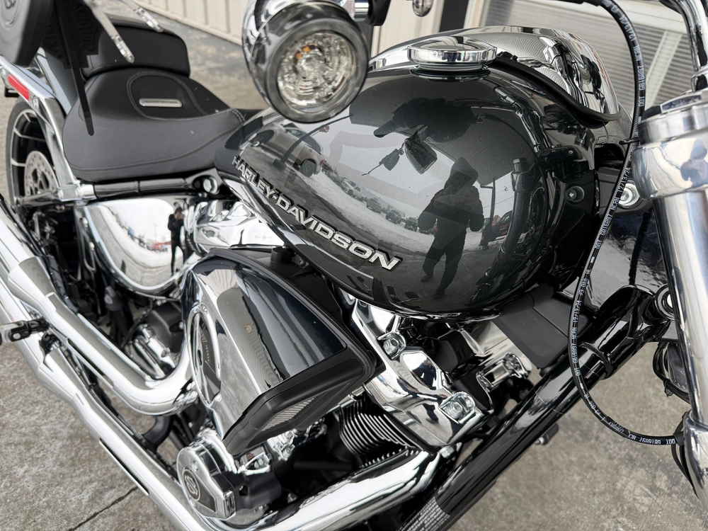 2026 Harley-davidson Breakout alt