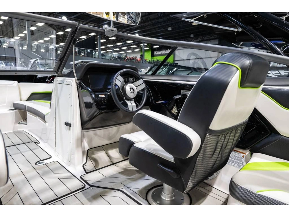 Yamaha 212 Xe Surf 2022 alt