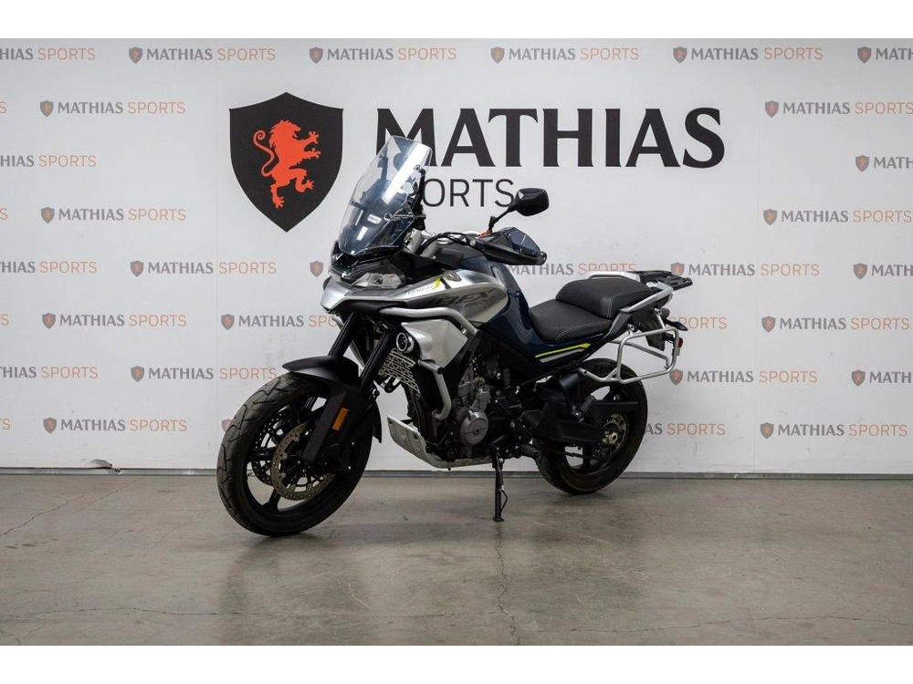 2023 Cfmoto Ibex 800 alt