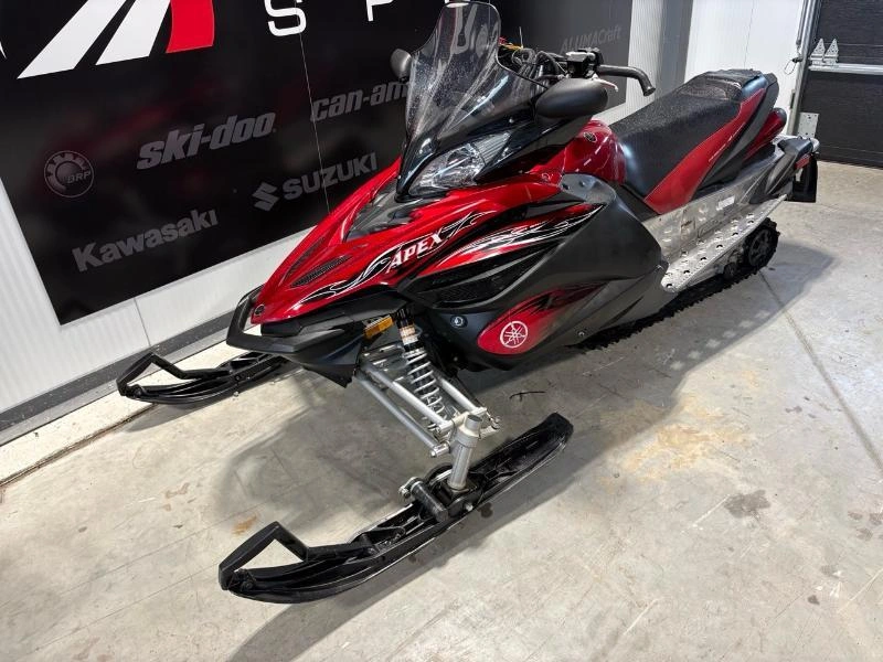 Yamaha Apex 2011 alt