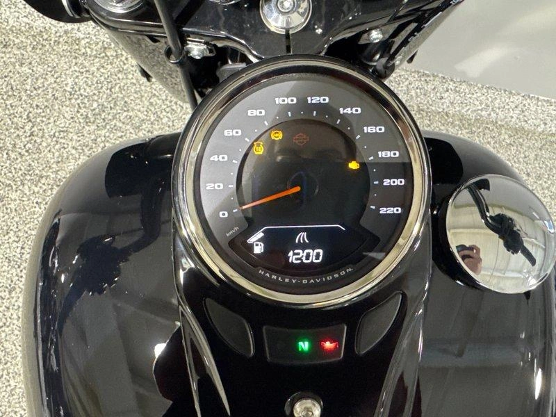 2026 Harley-davidson Flhc - Heritage Classic alt