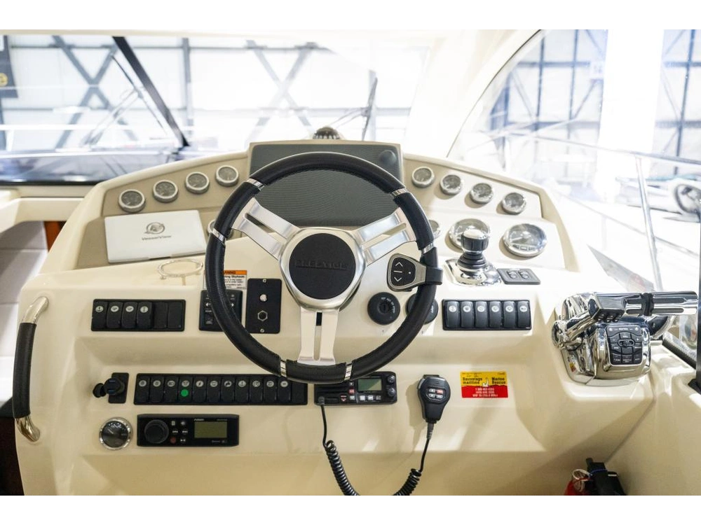 2013 Jeanneau Prestige 390s alt