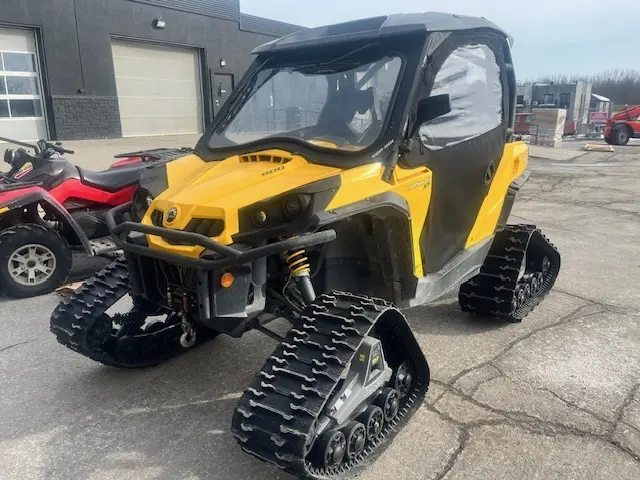 2014 BRP COMMANDER 800R XT