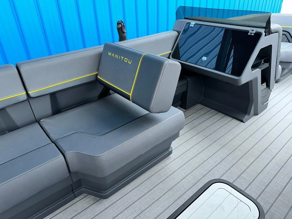 Manitou 22 Explore Switchback 2024 alt