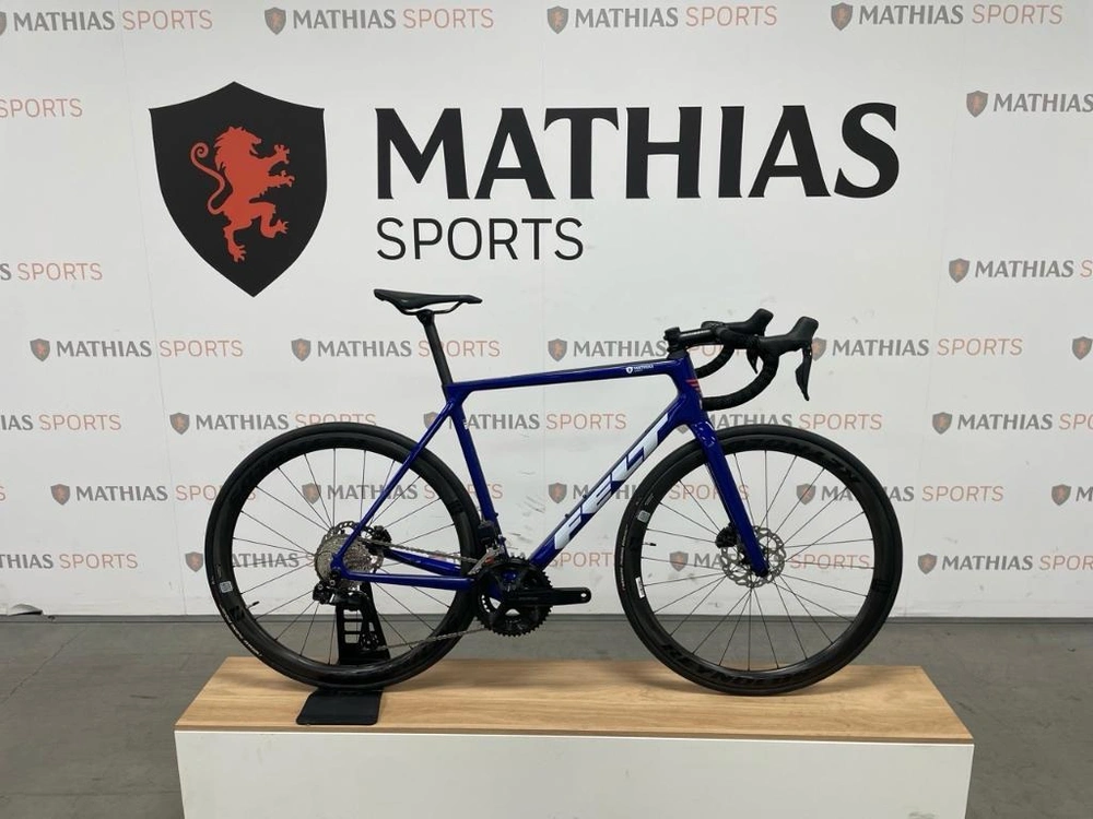 Felt Fr Adv 105 Di2 2024 alt