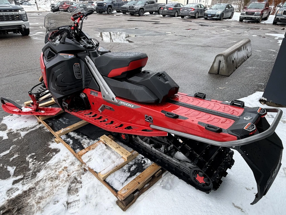 2024 Brp Rave Re 850 E-tec Ice Ripper Xt 1.25" M.s./e.s. W/ 10.25" Touchscreen (can) alt