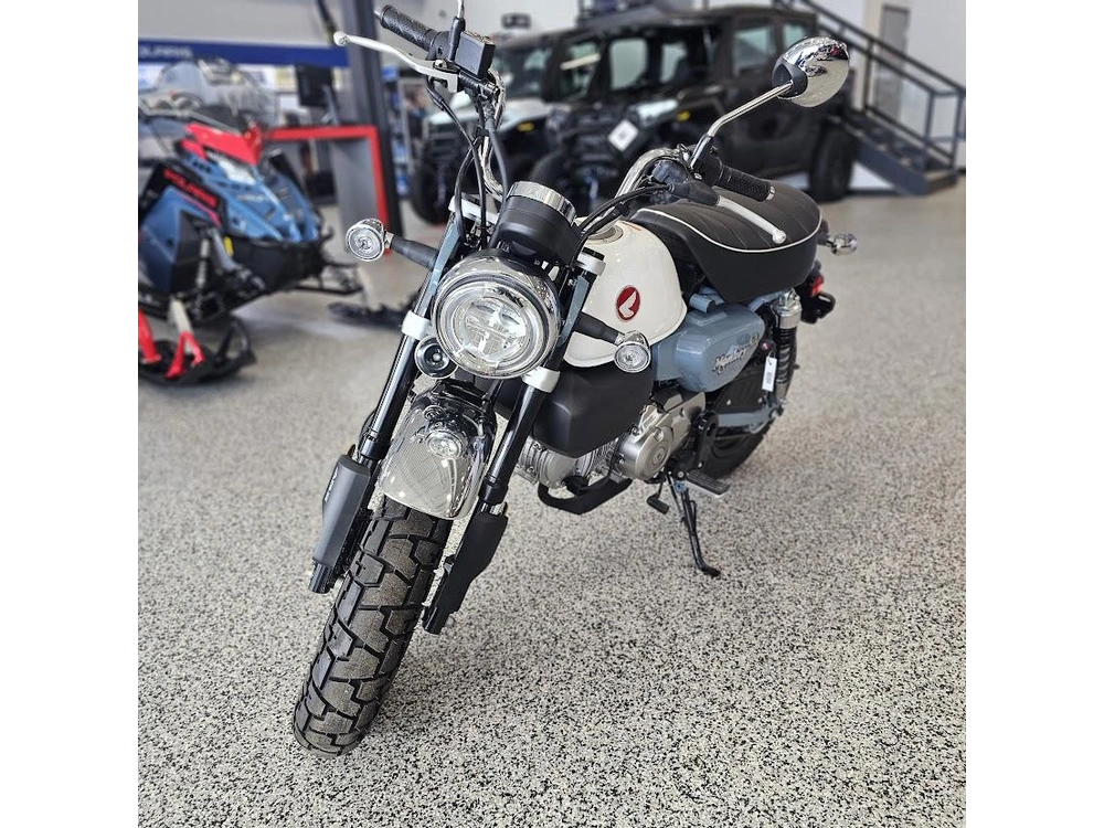 2025 Honda Monkey alt