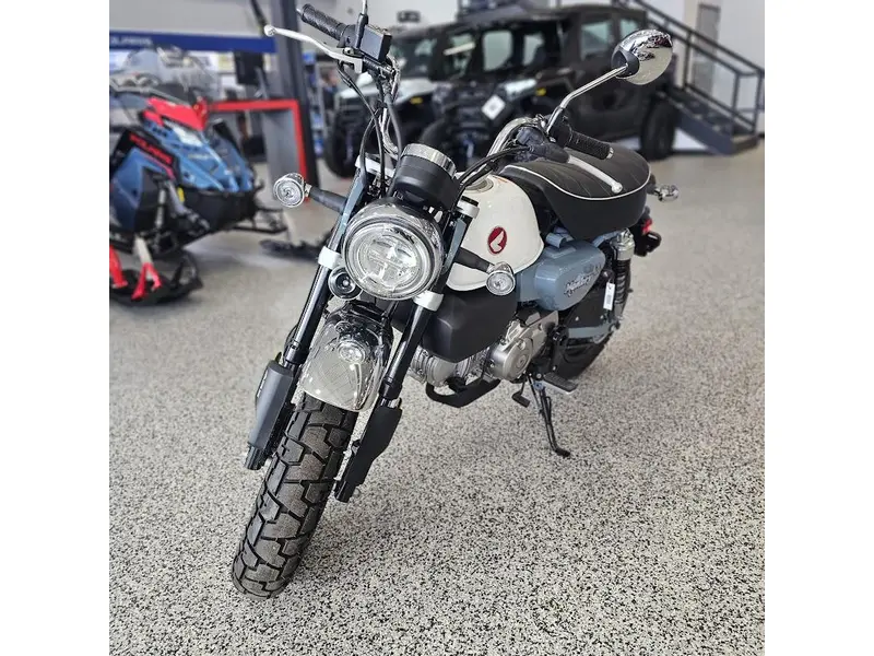 2025 Honda MONKEY thumbnail 4