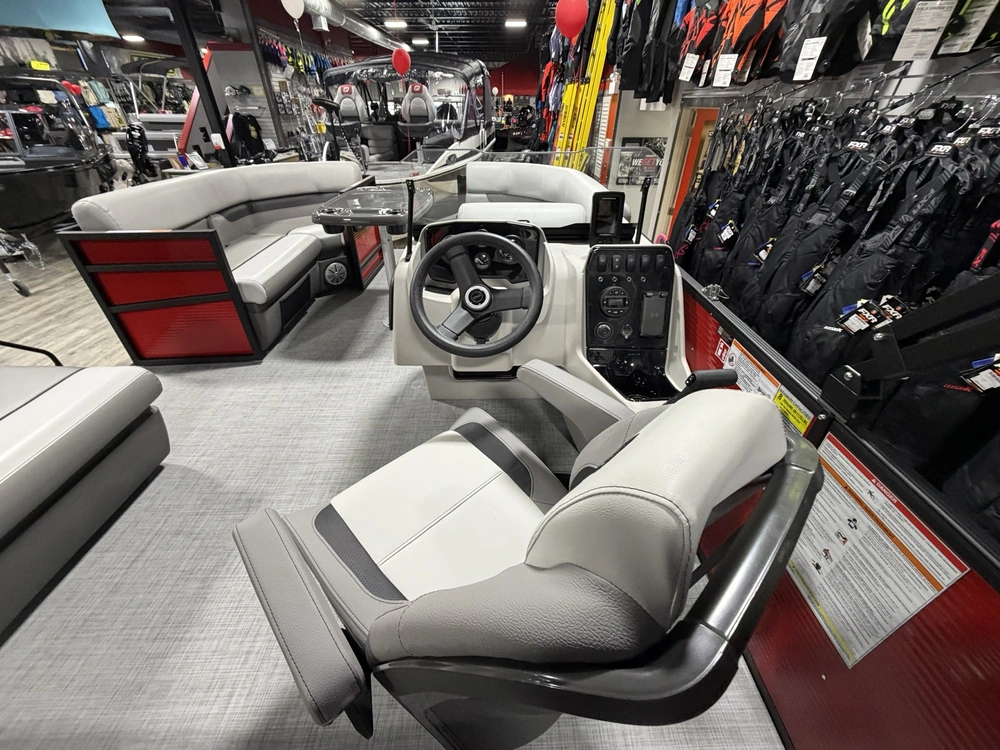 2026 Princecraft Vectra 19 L Ruby Red alt