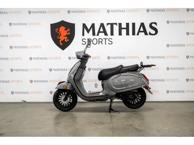 2023 Scootterre Portofino 50 thumbnail 4