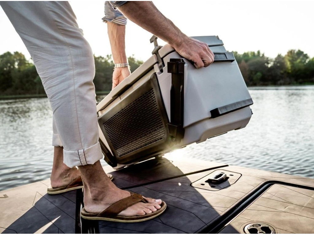 Manitou 22 Explore Switchback 2024 alt