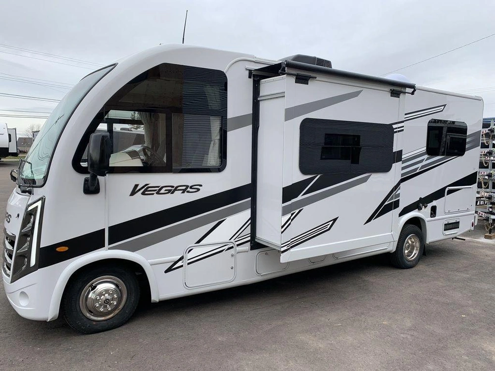 2024 Thor Motor Coach Vegas 24.1 alt