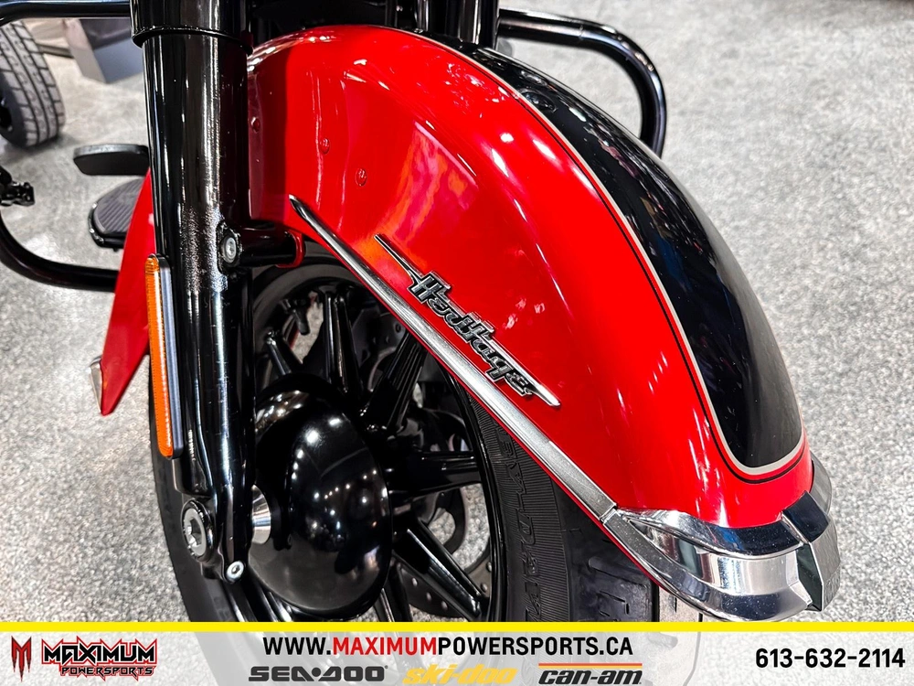 Harley-davidson 2022 Softail Heritage Classic 114 (flhcs) 2022 alt