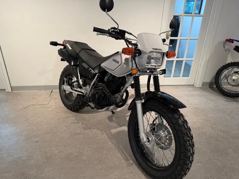 2026 Yamaha TW 200 thumbnail 2