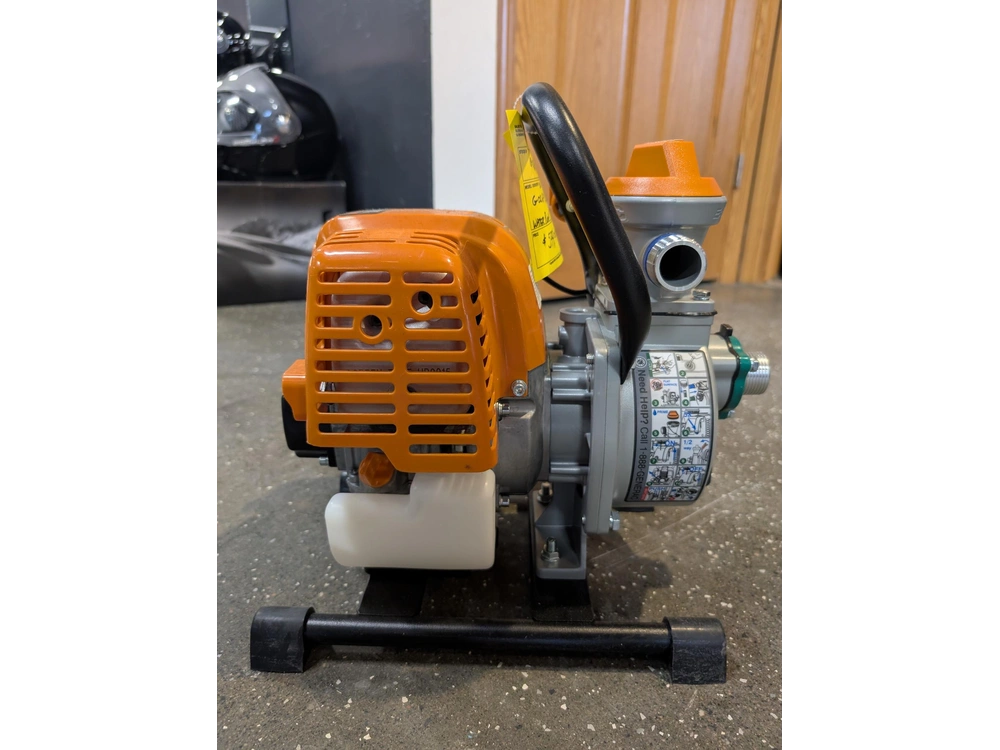 2026 Generac Water Pump 1" W/ Hose Kit alt