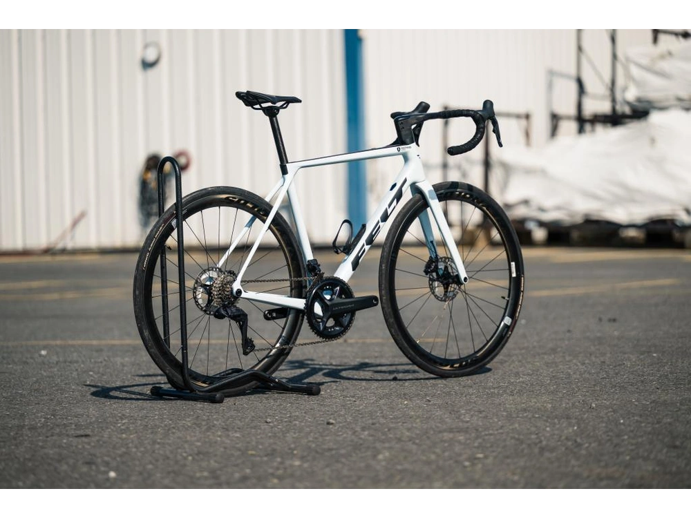 2024 Felt Fr | Advanced | Ultegra Di2 alt