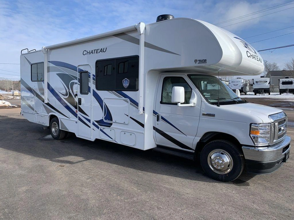 2023 Thor Motor Coach Chateau 28z alt