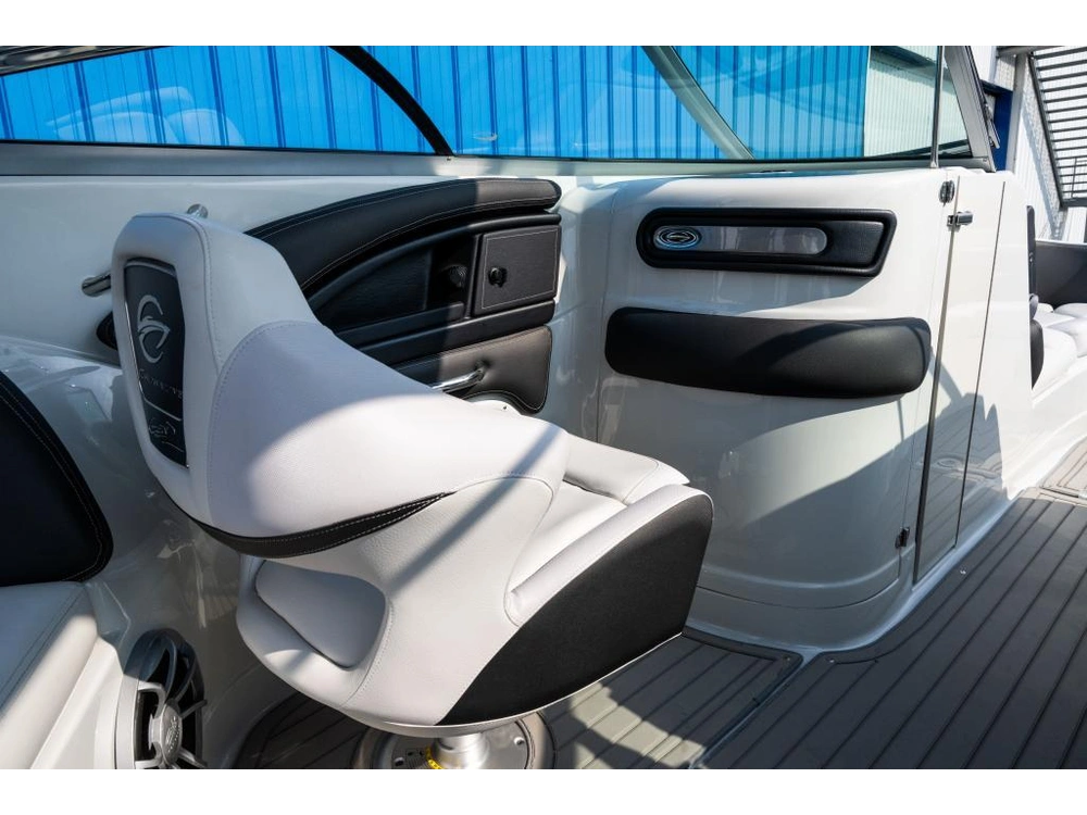 Crownline E285sx - 300xl Verado 2023 alt