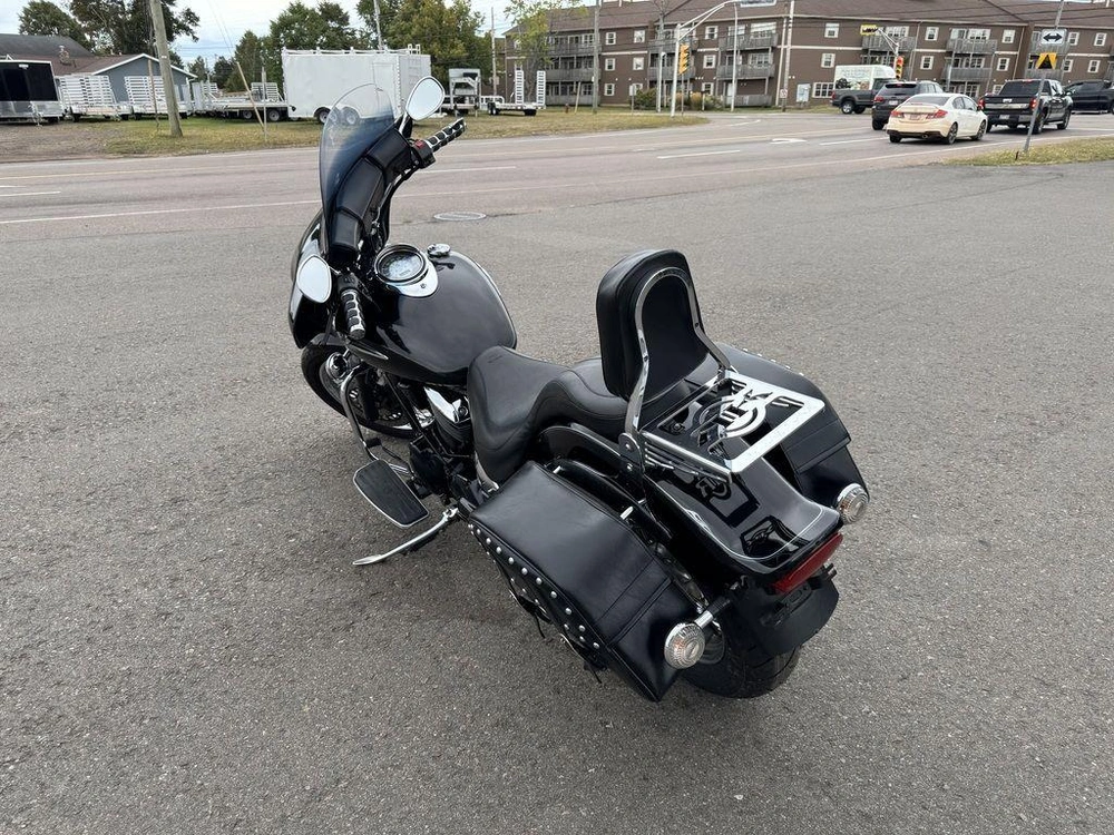 2006 Yamaha V-star 1100 alt