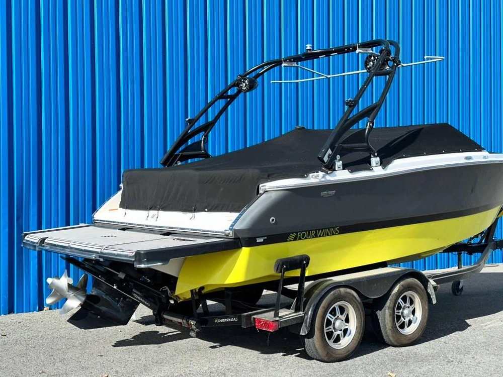 Four Winns H210 Rs 2017 alt