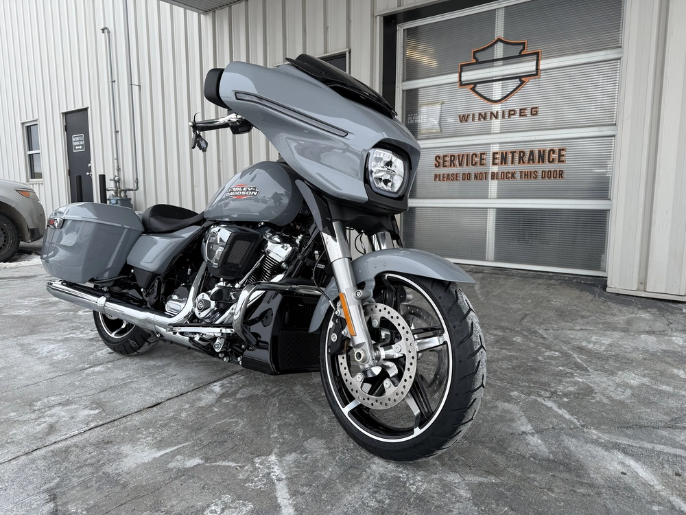 2026 Harley-davidson Street Glide alt