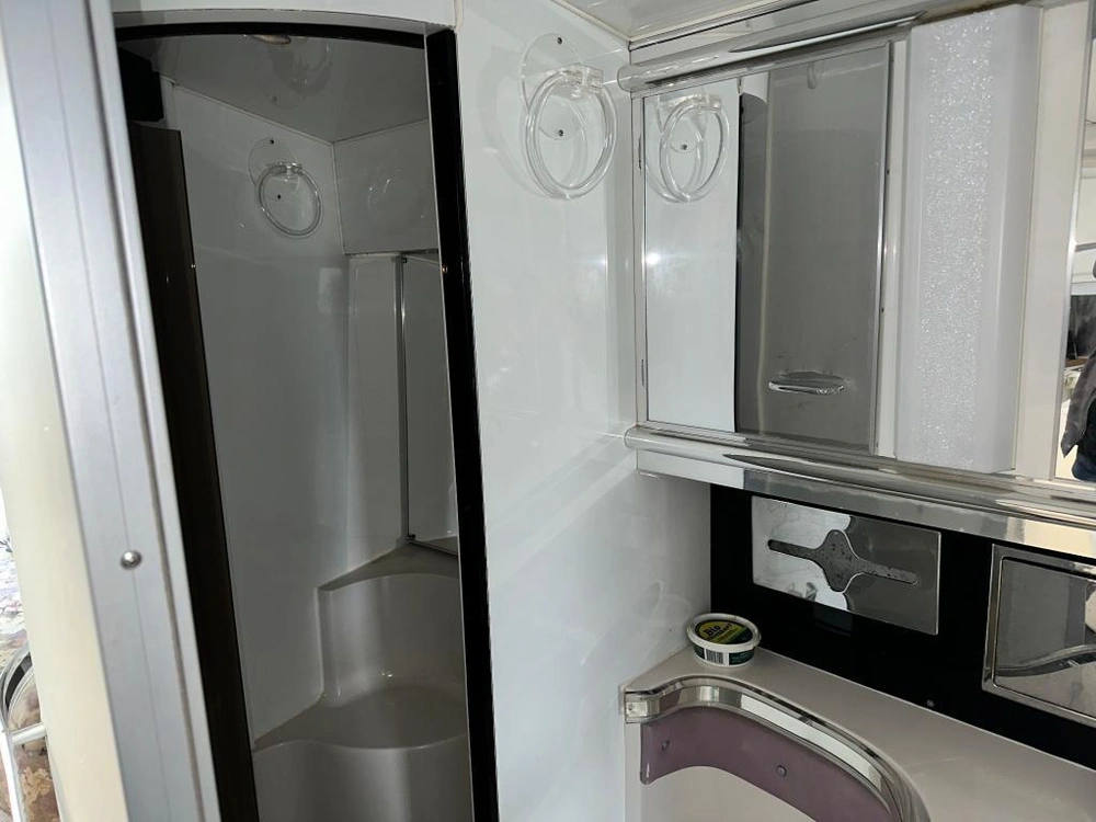 1987 Wellcraft Portofino 43 alt