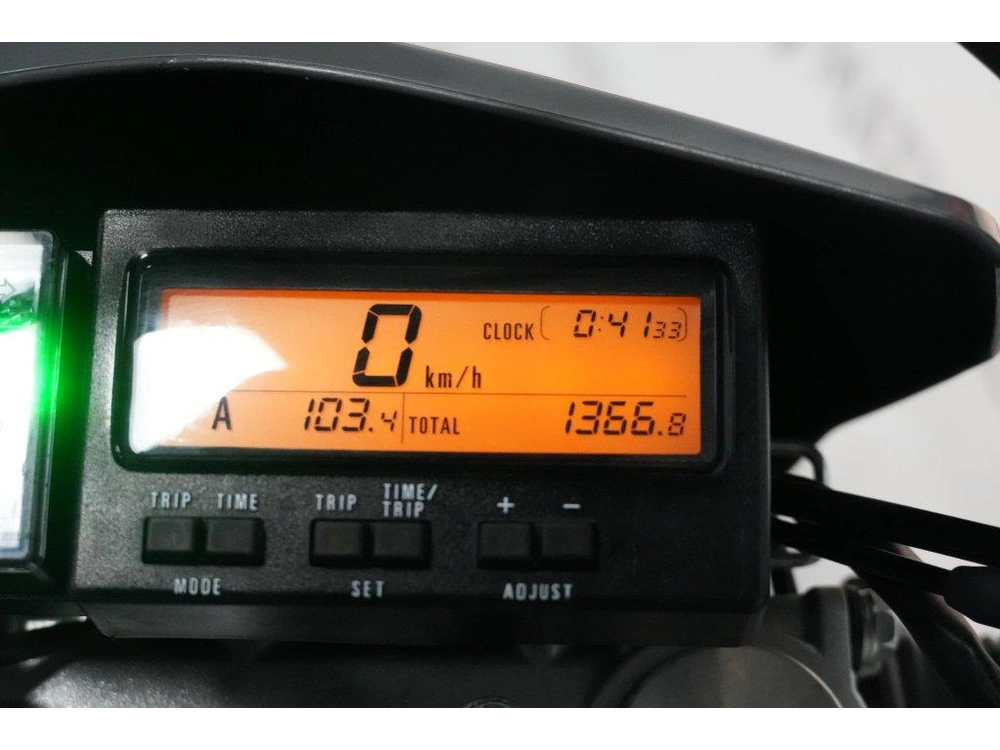 2021 Suzuki Drz400 alt