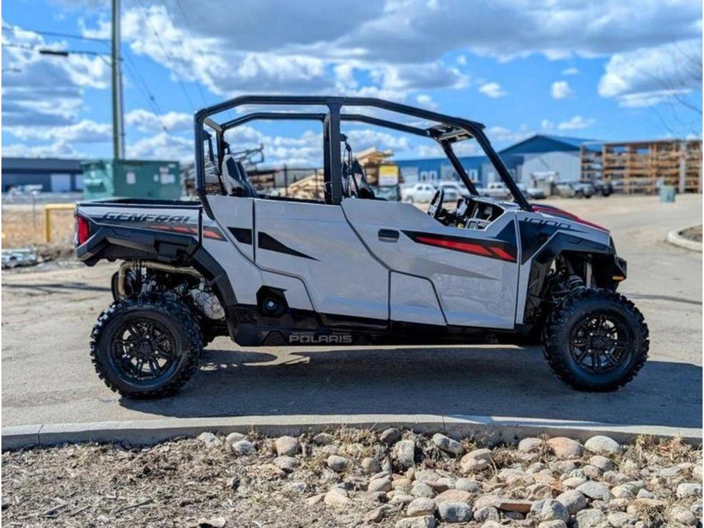 2025 Polaris General 4 1000 Sport alt