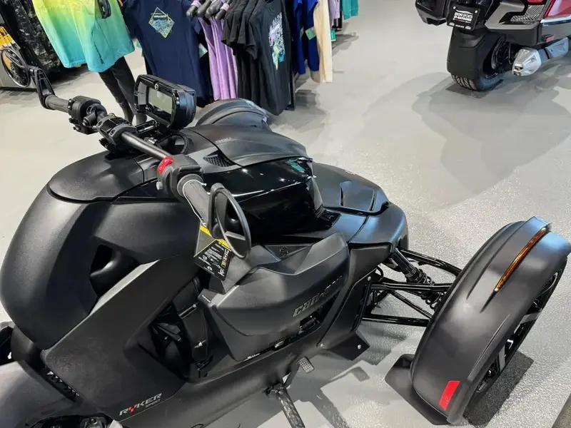 Can-Am RYKER SPORT 900 ACE 2024