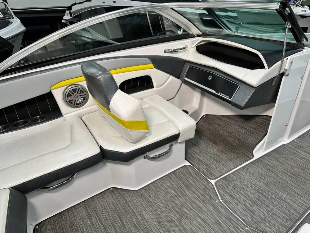 Four Winns H210 Rs 2017 alt