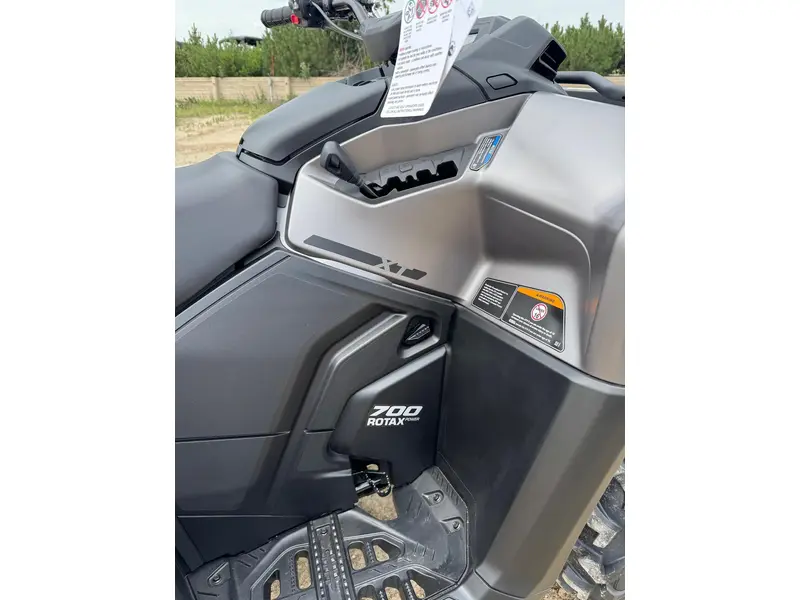 2026 Can-Am OUTLANDER XT 700