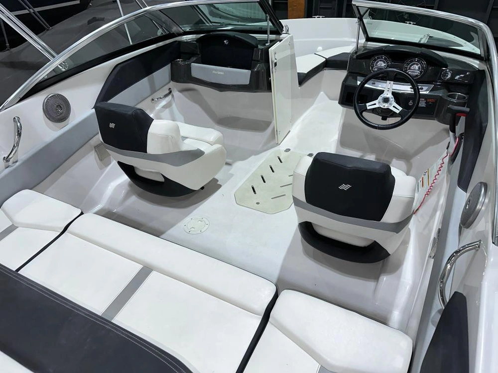 2013 Four Winns H190 alt