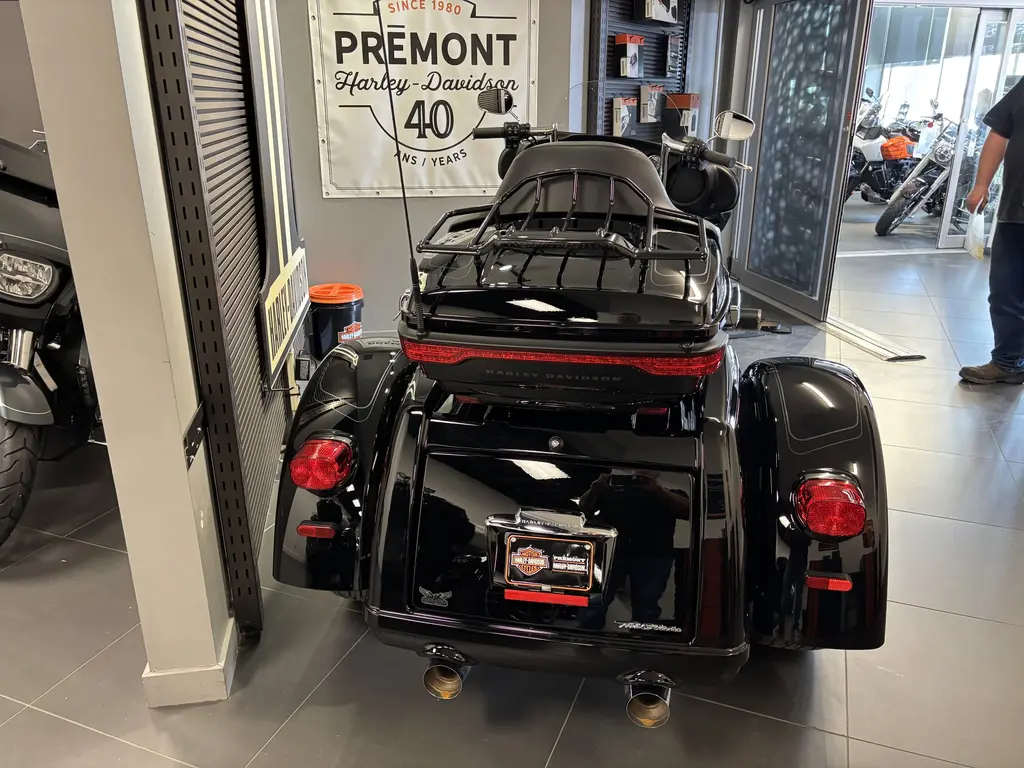 Harley-Davidson FLHTCUTG Tri Glide UltraFLHTCUTG 2024