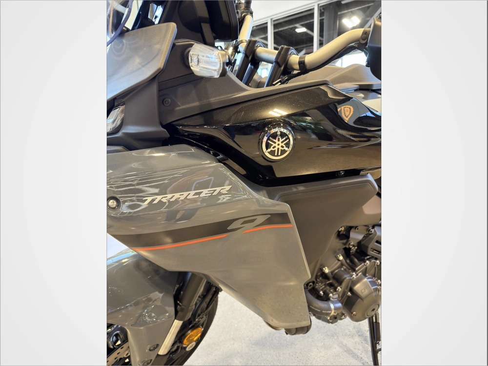 2026 Yamaha Tracer 9 Y-amt alt