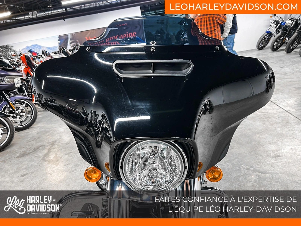 Harley-davidson Flhx Street Glide 2022 alt