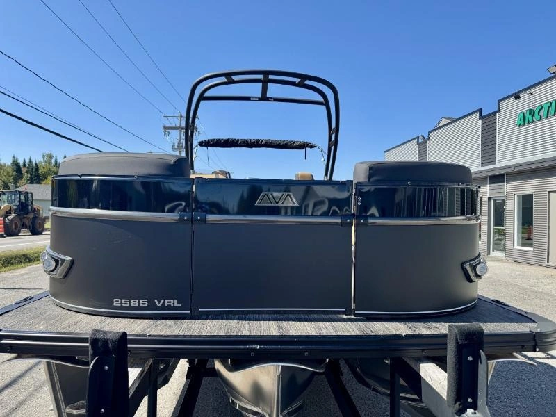 Avalon Catalina Versatile Rear Lounger 2527 2025 alt