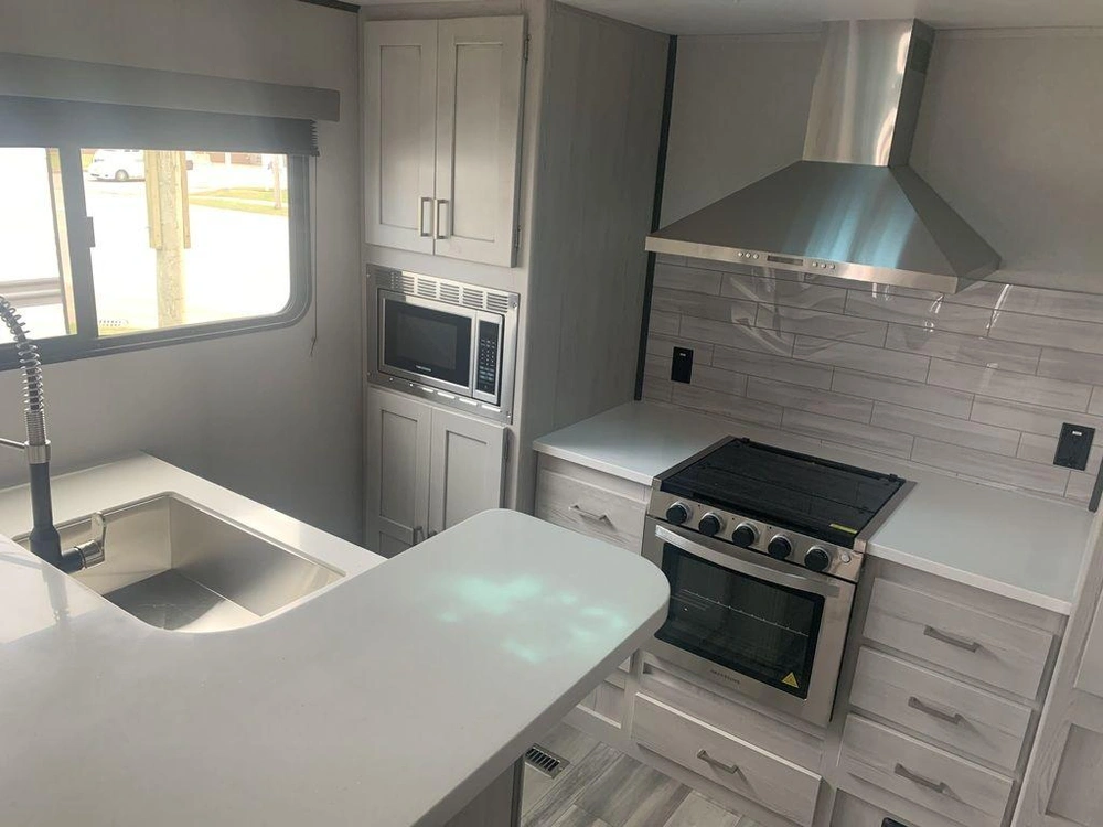 2022 Keystone Rv Sprinter Limited 320mls alt