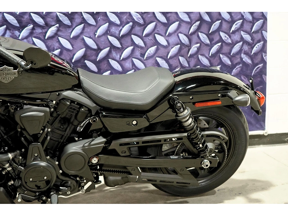 2026 Harley-davidson Rh975 Nightster alt