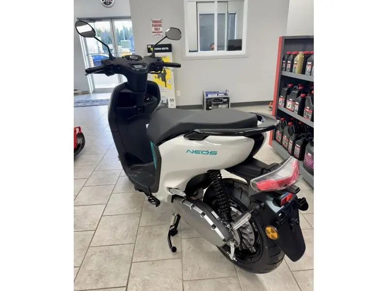 2025 Yamaha NEO'S ELECTRIC SCOOTER thumbnail 4