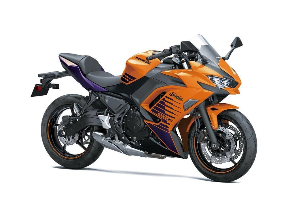 Kawasaki Ninja 650 2025 alt
