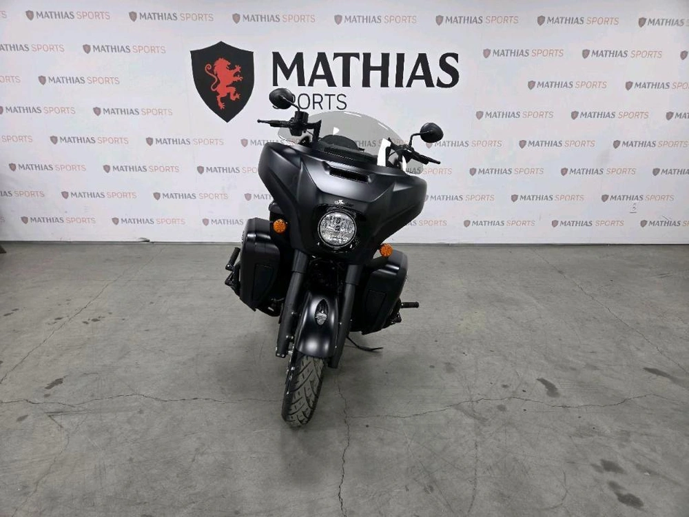 Indian Motorcycle Roadmaster Dark Horse 2021 alt