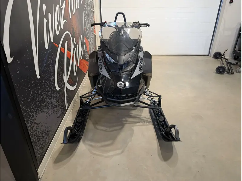 Skidoo backcountry xrs 850 146 2019