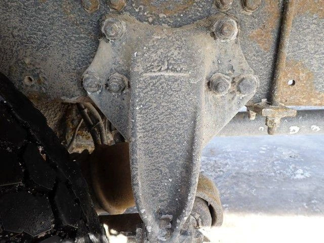 Freightliner M2106 2005
