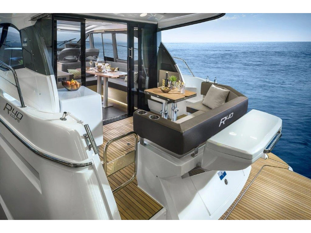 Bavaria R40 2026 alt