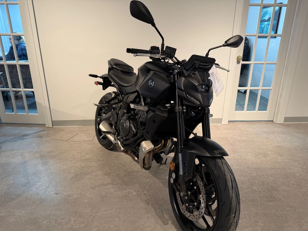 2026 Yamaha Mt-07 alt