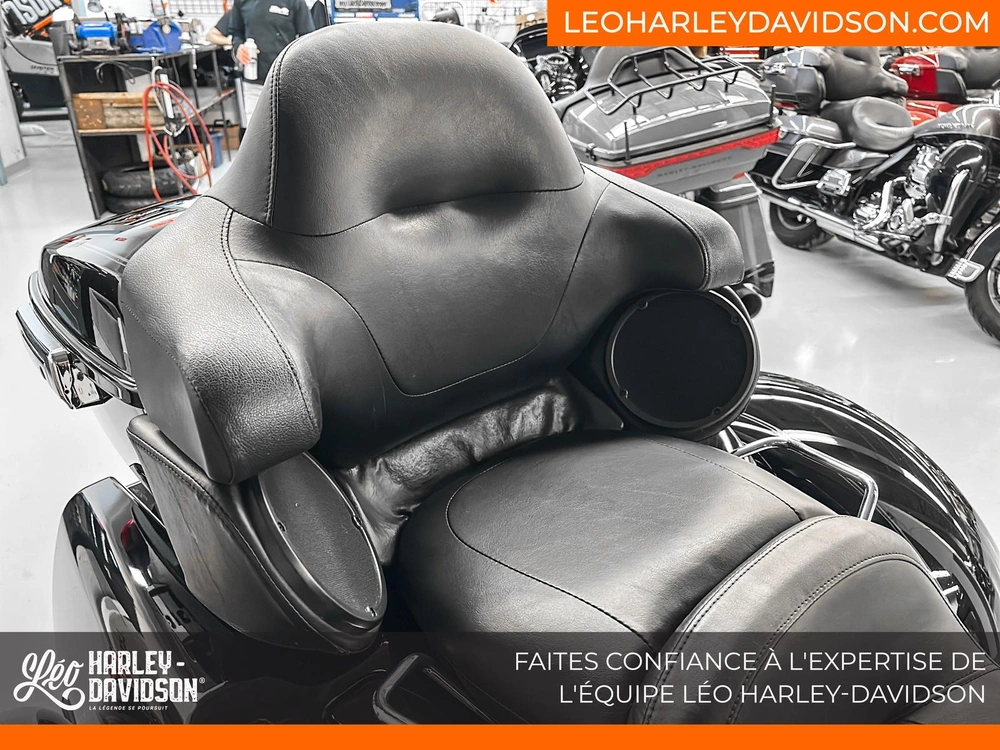 Harley-davidson Flhtcutg Tri Glide Ultra 2024 alt