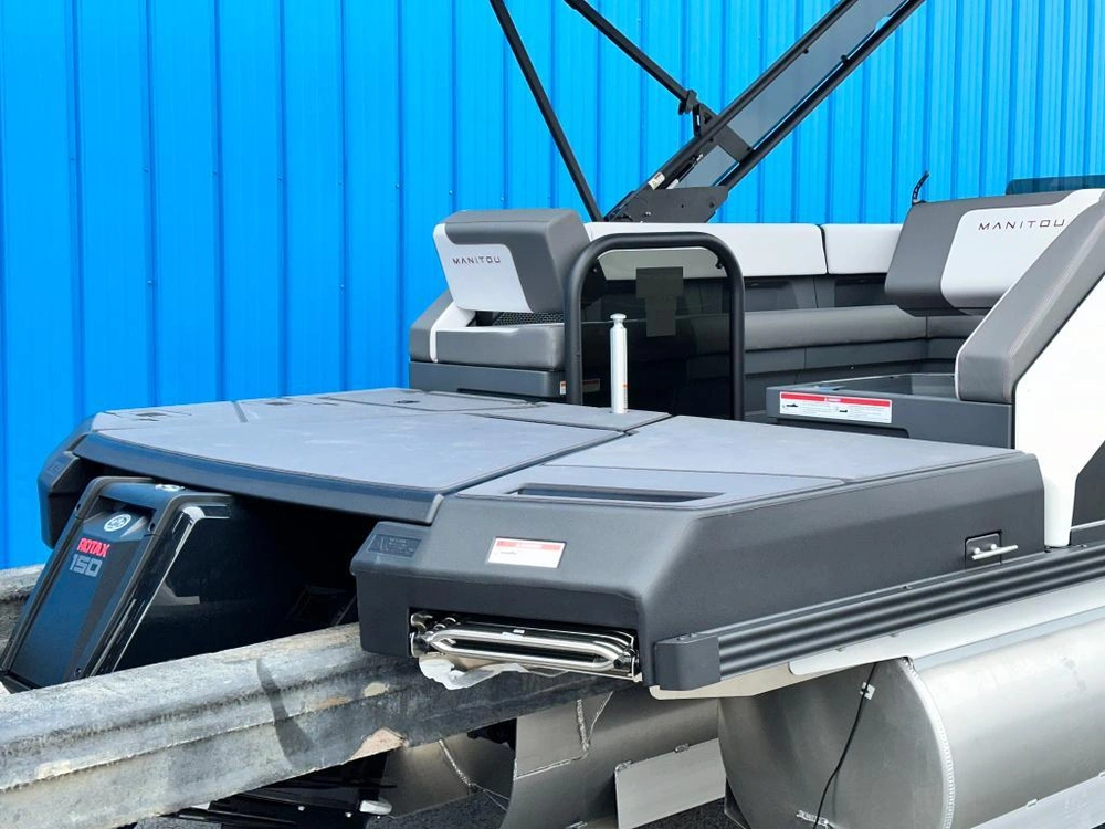 Manitou 22 Cruise Switchback 2024 alt