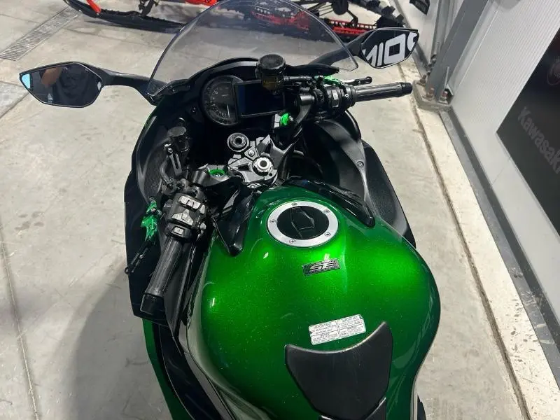 Kawasaki Ninja H2 2018 alt