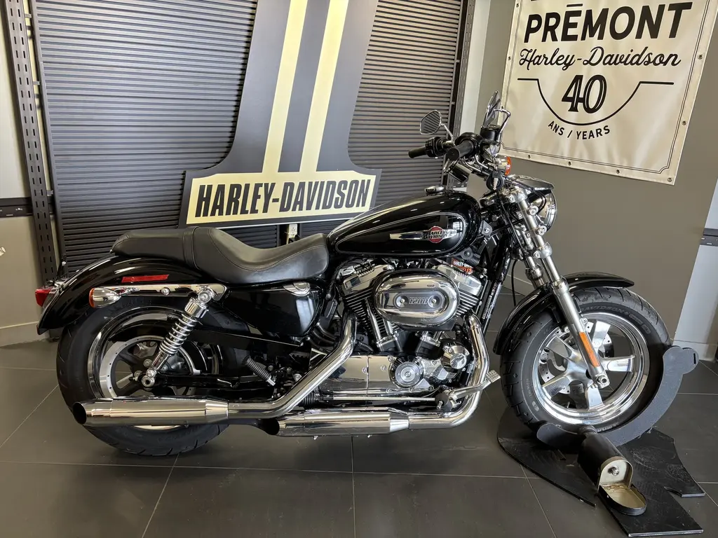 2015 Harley-Davidson SPORTSTER XL1200 CUSTOM XL1200C
