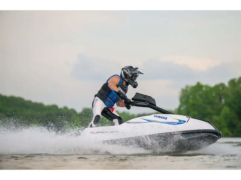 2026 Yamaha SuperJet thumbnail 3